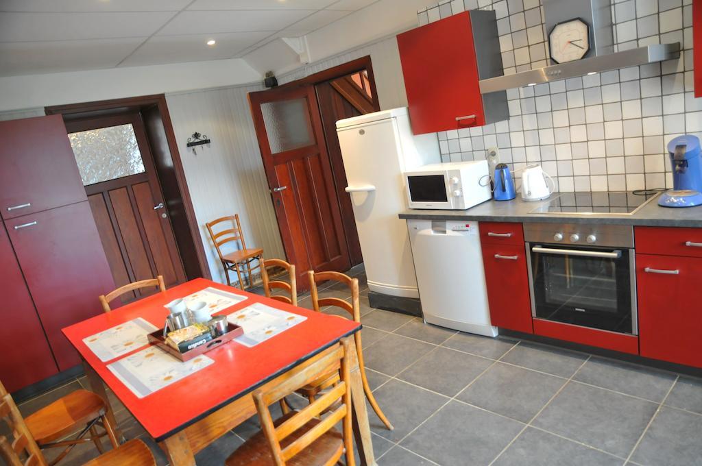 Gite Stone Lodge Bourcy المظهر الخارجي الصورة