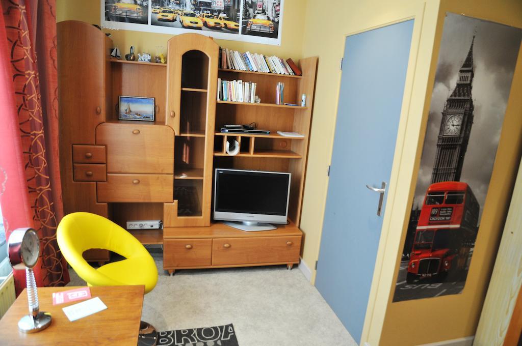 Gite Stone Lodge Bourcy المظهر الخارجي الصورة